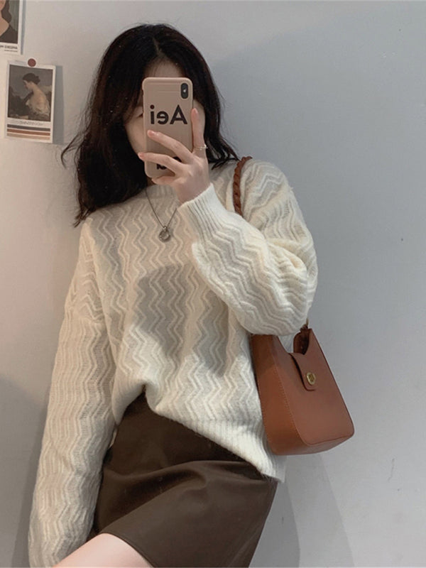 🌊 Women's Sweet Wave Pattern Loose Solid Color Round Neck Pullover Sweater